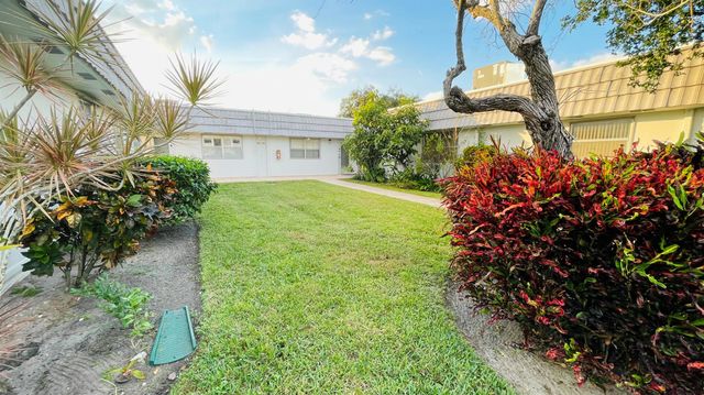 166 Valencia G, Delray Beach, FL 33446