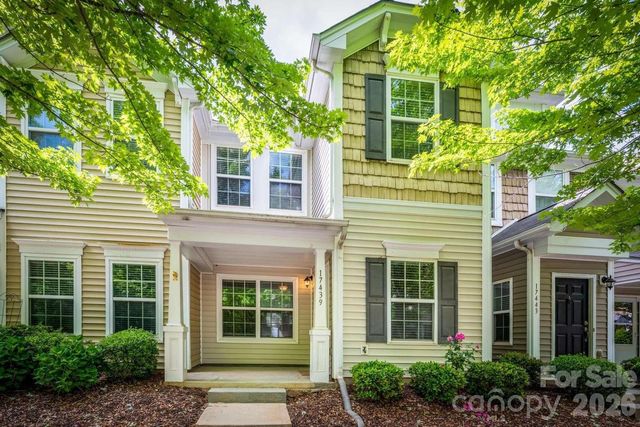 17439 Caldwell Track Drive, Cornelius, NC 28031