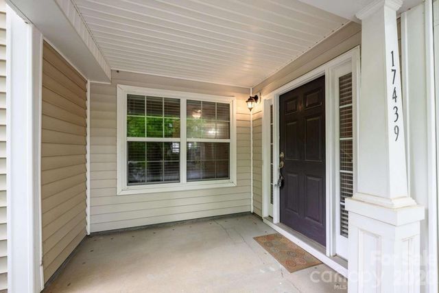 17439 Caldwell Track Drive, Cornelius, NC 28031