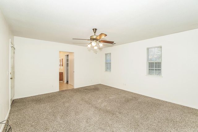 1415 W Riverglen Avenue, Reedley, CA 93654