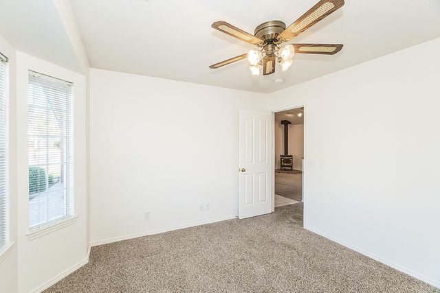 1415 W Riverglen Avenue, Reedley, CA 93654