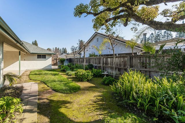 1415 W Riverglen Avenue, Reedley, CA 93654