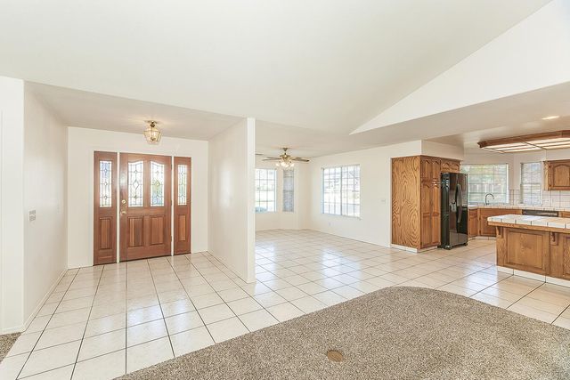 1415 W Riverglen Avenue, Reedley, CA 93654