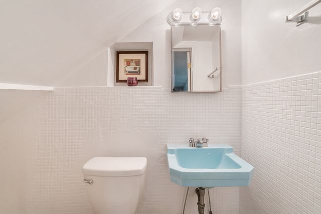 1415 S 57th Court, Cicero, IL 60804