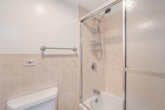 1415 S 57th Court, Cicero, IL 60804