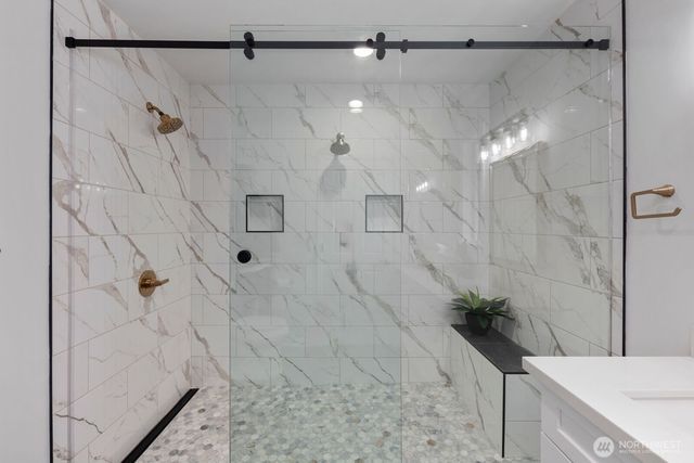 8815 90th Avenue NW, Gig Harbor, WA 98332