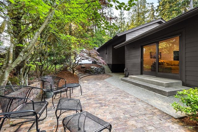 8815 90th Avenue NW, Gig Harbor, WA 98332