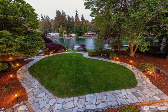 8815 90th Avenue NW, Gig Harbor, WA 98332