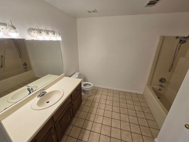 106 Prentice Ct., Dothan, AL 36305