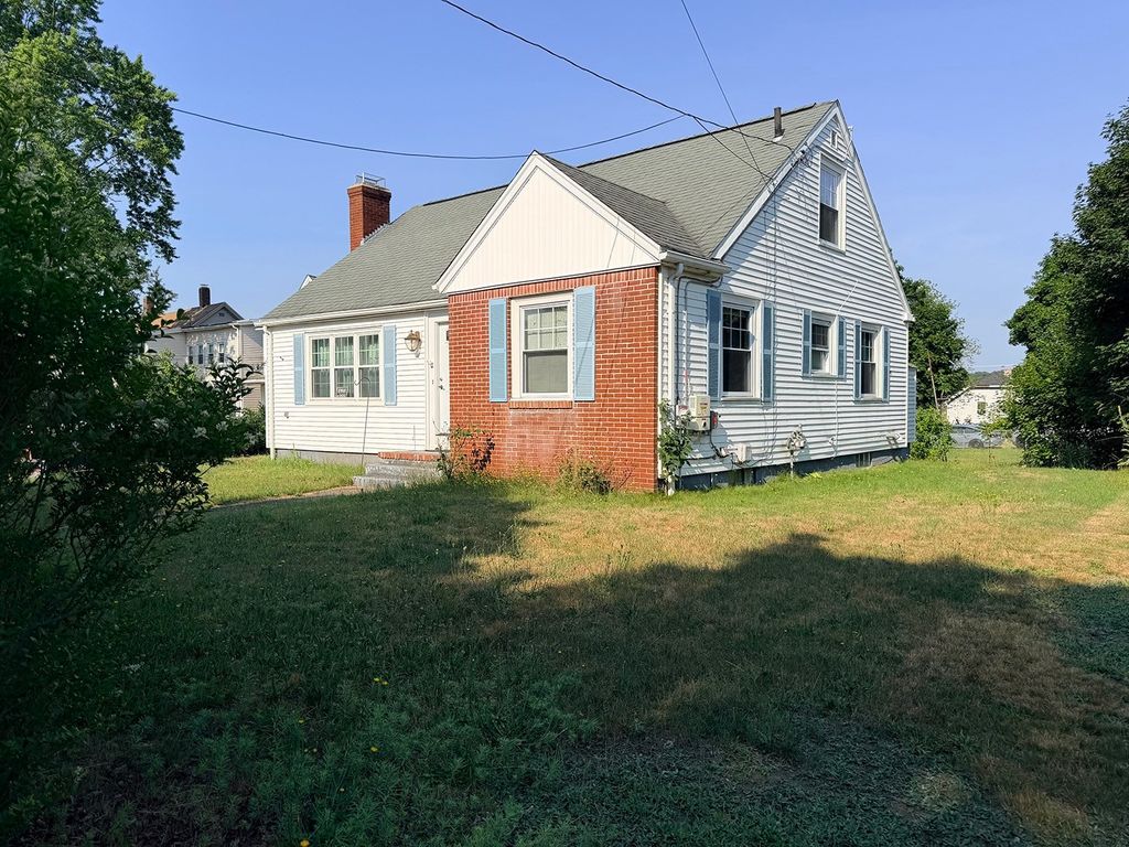 12 Miller, Blackstone, MA 01504