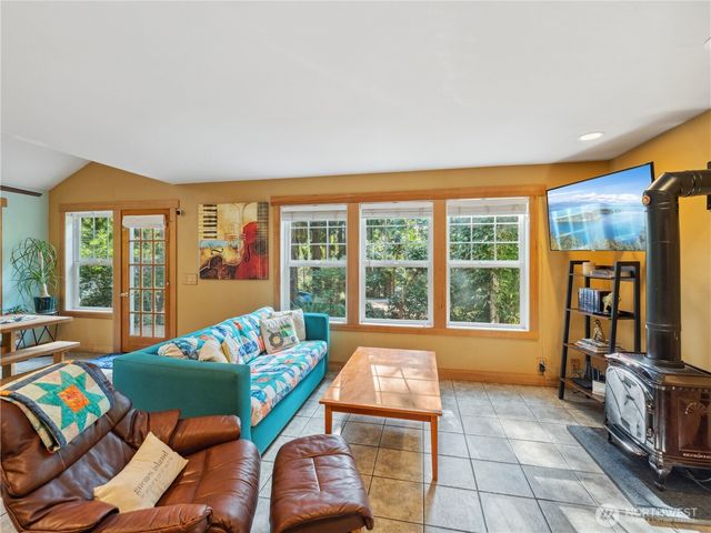 7683 Hideaway Lane, Anacortes, WA 98221