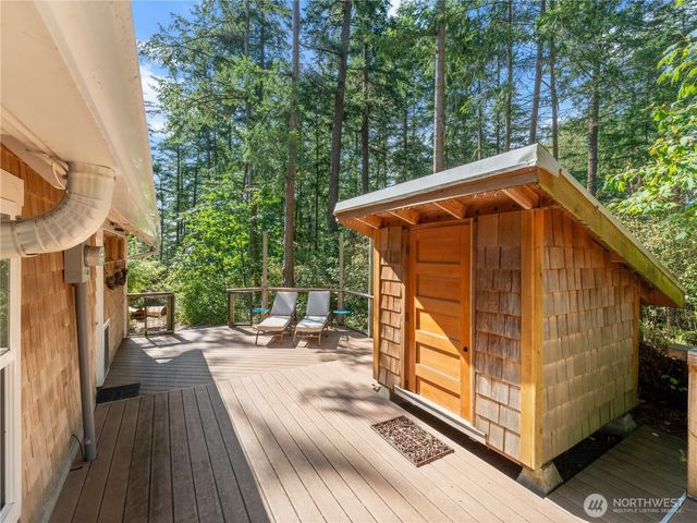 7683 Hideaway Lane, Anacortes, WA 98221