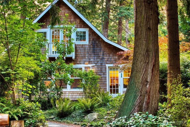 7683 Hideaway Lane, Anacortes, WA 98221