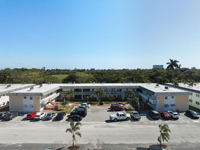 1455 N 12th Court 2B, Hollywood, FL 33019