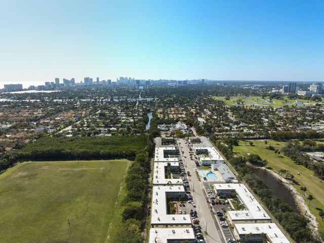 1455 N 12th Court 2B, Hollywood, FL 33019