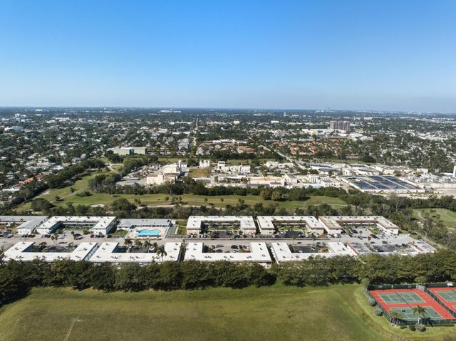 1455 N 12th Court 2B, Hollywood, FL 33019