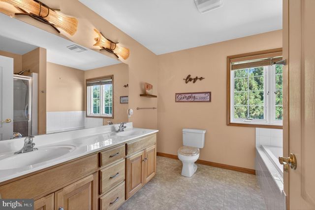 23 SONGBIRD LN, Dover, DE 19904