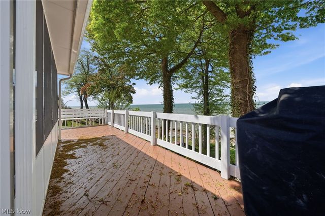 5187 Old Lake Road, Geneva On The Lake, OH 44041