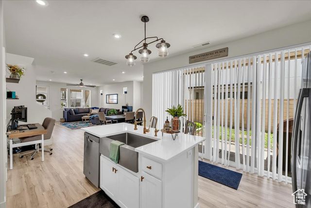 758 W SLATE LN, St. George, UT 84790