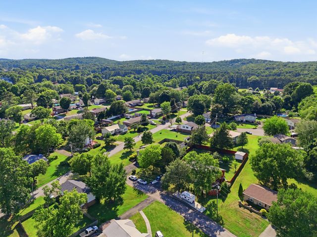 215 Mapleton Drive NW, Cleveland, TN 37312