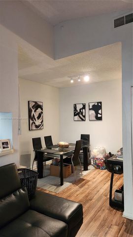 601 Cypress Lake Blvd K14, Deerfield Beach, FL 33064