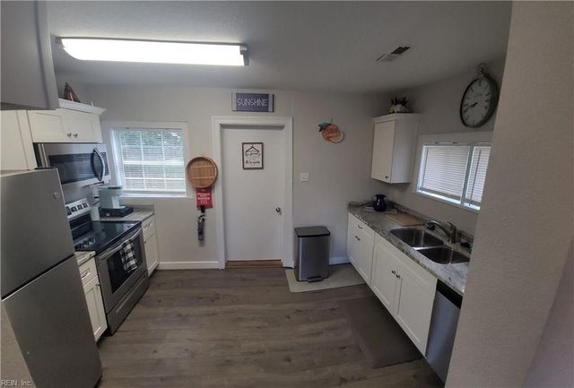 2008 Wood AVE, Hampton, VA 23664