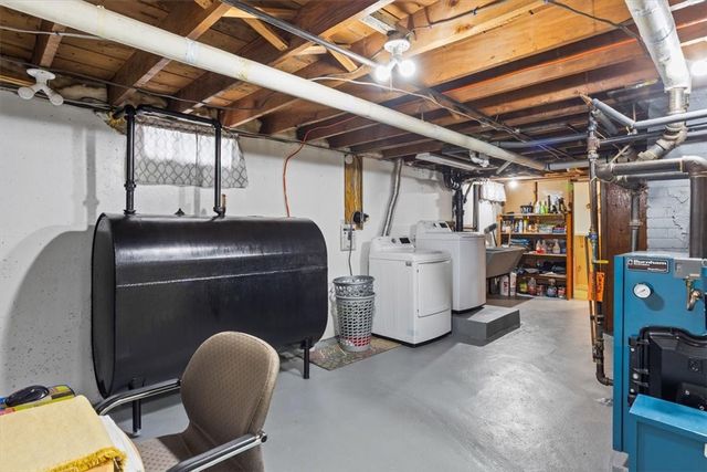 39 Clinton Street, Pawtucket, RI 02861