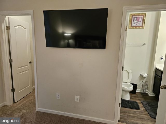 1012 FLESTER LN, Laurel, MD 20707