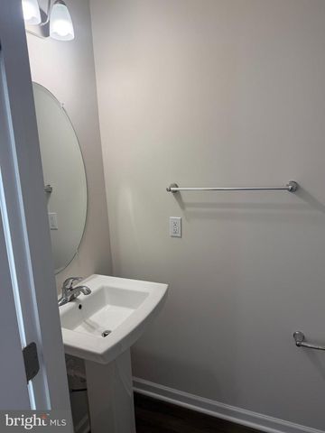 1012 FLESTER LN, Laurel, MD 20707