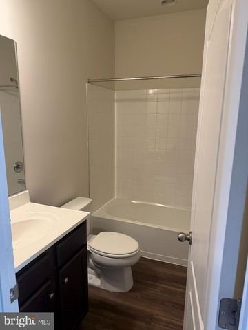 1012 FLESTER LN, Laurel, MD 20707