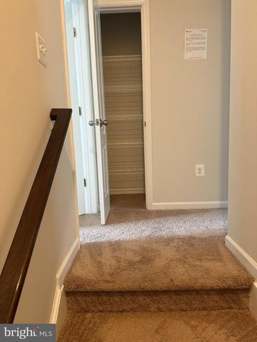 1012 FLESTER LN, Laurel, MD 20707