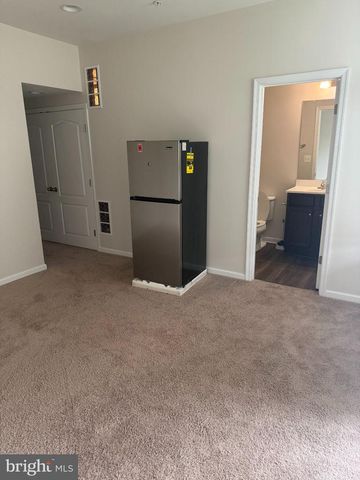 1012 FLESTER LN, Laurel, MD 20707