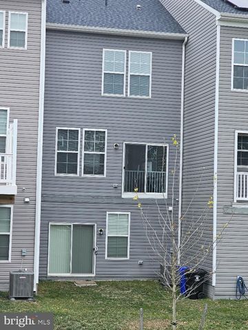 1012 FLESTER LN, Laurel, MD 20707