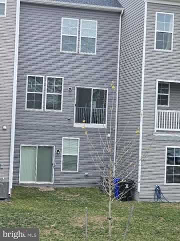 1012 FLESTER LN, Laurel, MD 20707