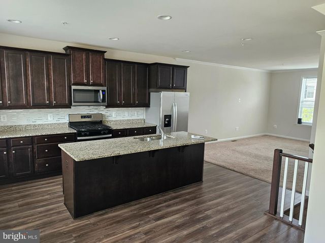 1012 FLESTER LN, Laurel, MD 20707