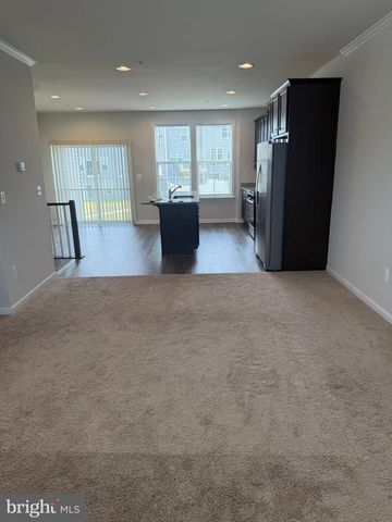 1012 FLESTER LN, Laurel, MD 20707