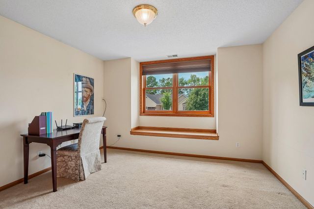 20628 Jura Trail, Lakeville, MN 55044