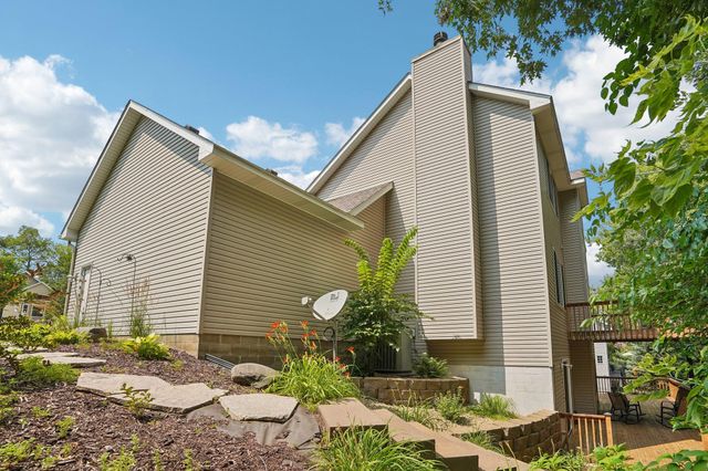 20628 Jura Trail, Lakeville, MN 55044