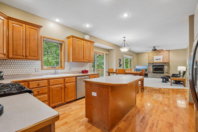 20628 Jura Trail, Lakeville, MN 55044