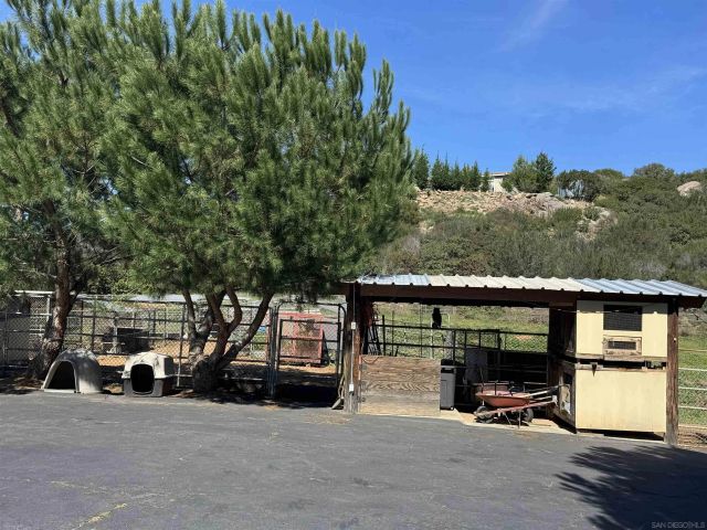 14959 Mussey Grade Rd, Ramona, CA 92065