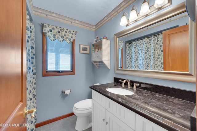 299 Monterey Circle, Lavallette, NJ 08735