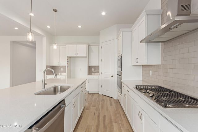 4831 W CAPISTRANO Avenue, Laveen, AZ 85339