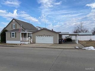 1021 Grand Avenue, Perryville, MO 63775