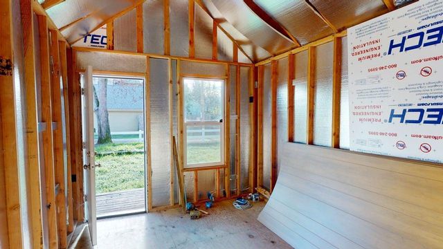 744 NW 2nd Street, Grants Pass, OR 97526