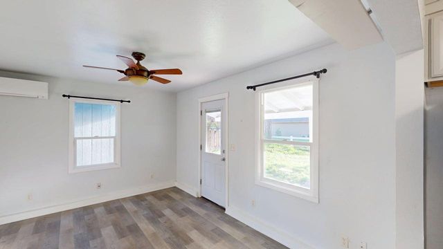 744 NW 2nd Street, Grants Pass, OR 97526