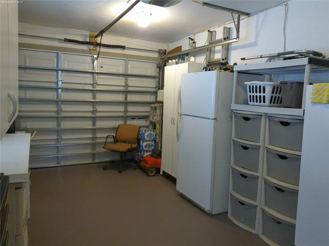 4600 NW 43rd St, Lauderdale Lakes, FL 33319