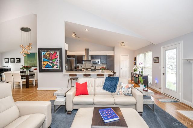 6860 Lexington Park Boulevard, Mason, OH 45040