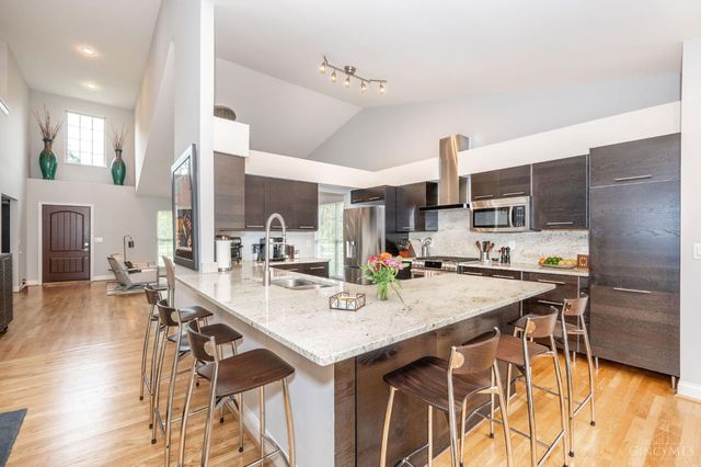 6860 Lexington Park Boulevard, Mason, OH 45040