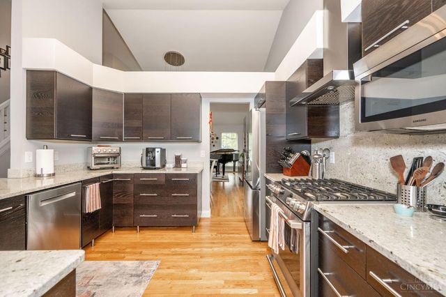 6860 Lexington Park Boulevard, Mason, OH 45040