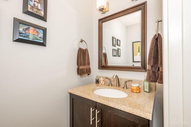 6860 Lexington Park Boulevard, Mason, OH 45040